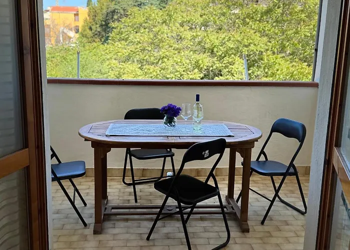 Sea And Sun Apartamento